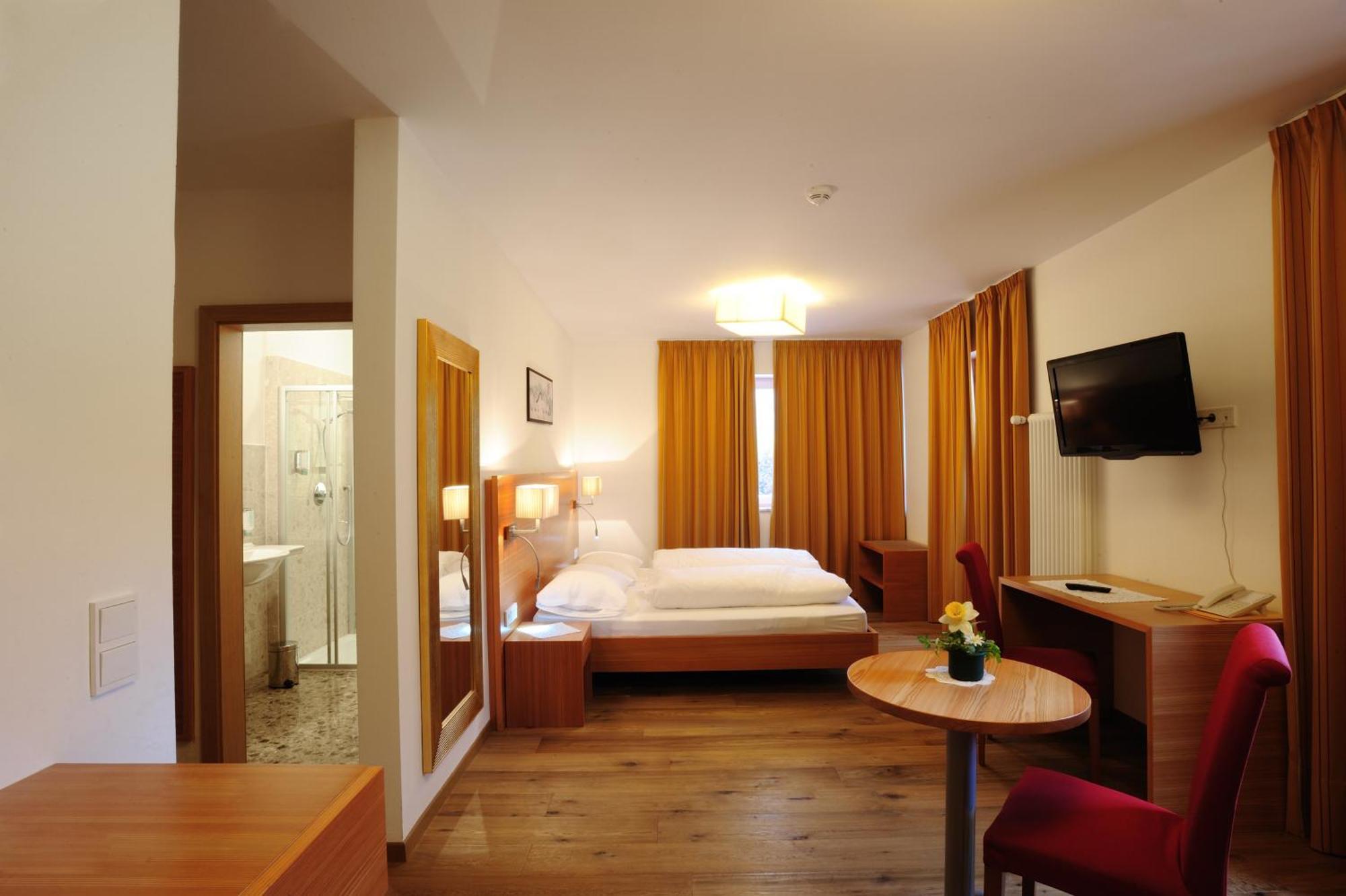 Teutschhaus Hotel 3*