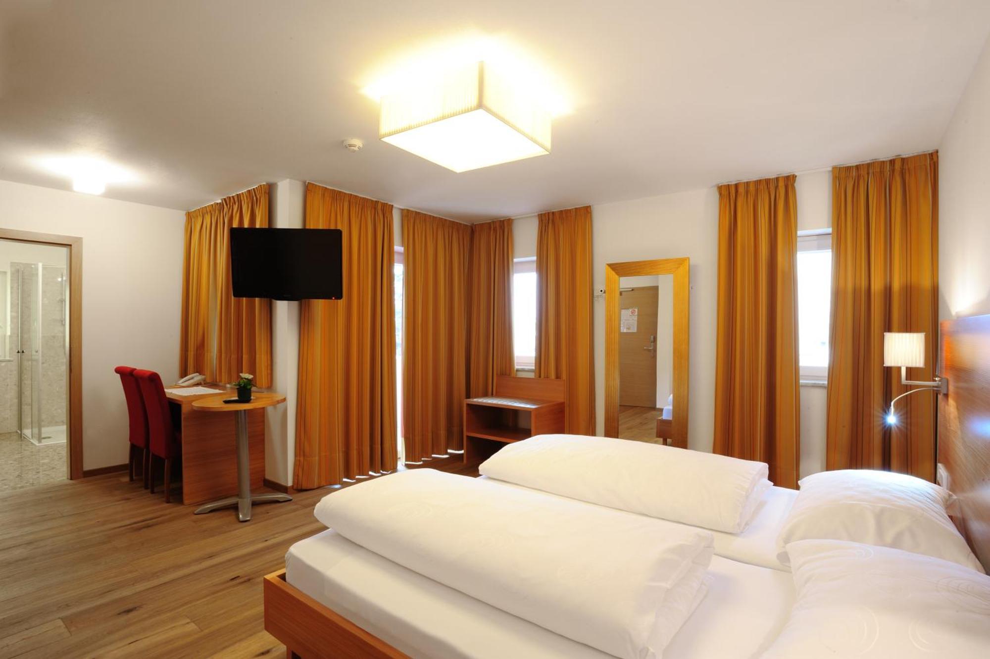 Teutschhaus 3*