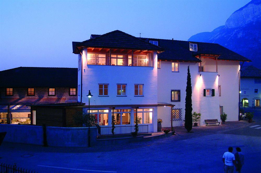 Teutschhaus Cortina Sulla Strada del Vino