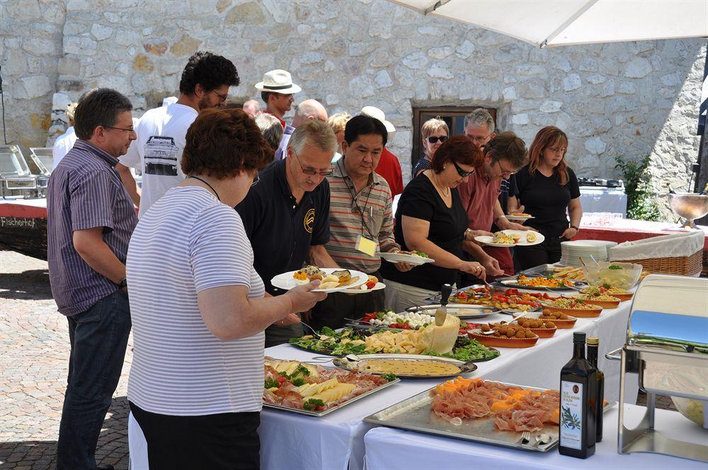 Teutschhaus Cortina Sulla Strada del Vino