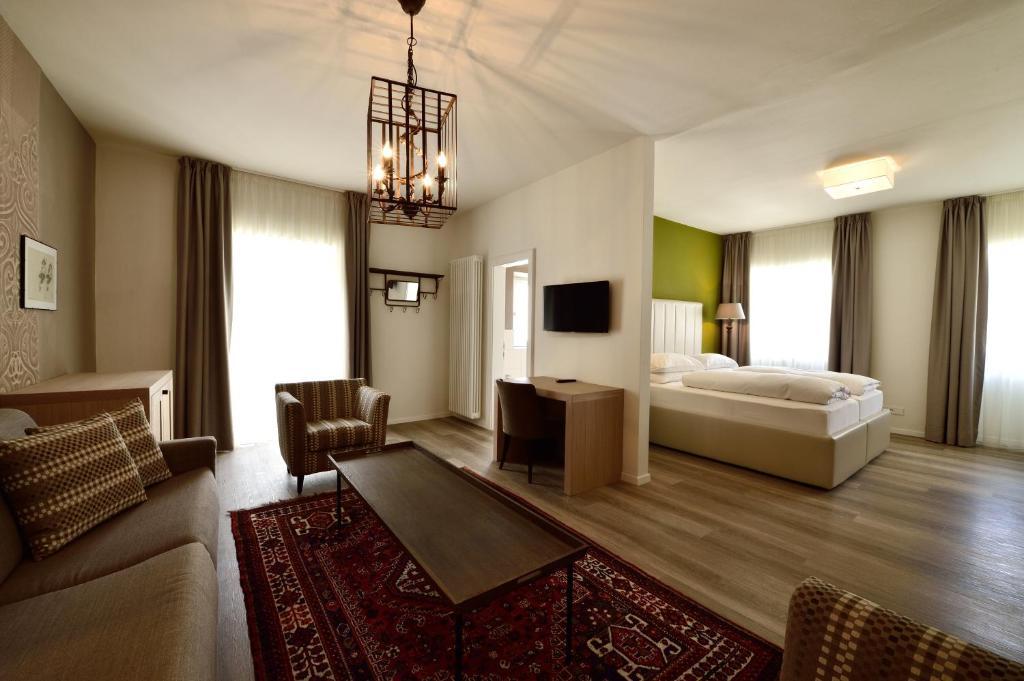 Hotel Teutschhaus 3*